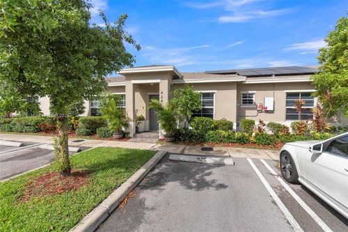 424-424 Ne 4th Ave, Florida City, FL, 33034-3253 | Card Image