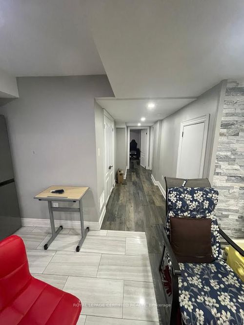 17 Fallowfield Rd, Brampton, ON, L6X0W3 | Card Image