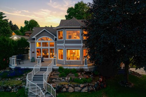 405 Lake Dr, Random Lake, WI, 53075-1803 | Card Image