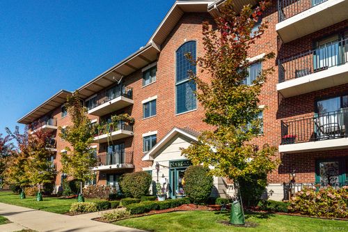 202-3730 W 111th St, Chicago, IL, 60655-4044 | Card Image