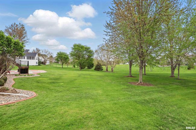 2139 Cromwell Cir, House other with 5 bedrooms, 5 bathrooms and null parking in Davenport IA | Image 38