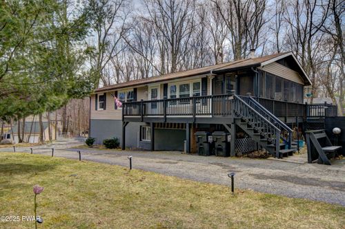 800 Song Mountain Ter, Tafton, PA, 18464-9638 | Card Image