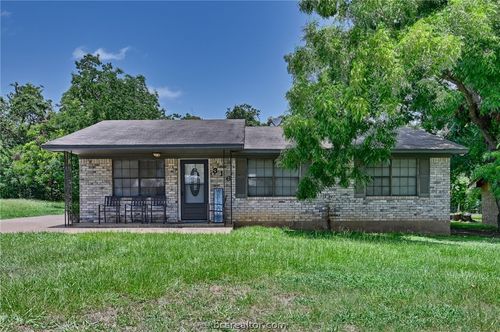 316 Johnson St, Brenham, TX, 77833-3340 | Card Image