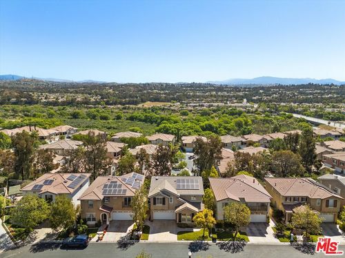 27964 Periwinkle Ln, Valencia, CA, 91354-1844 | Card Image