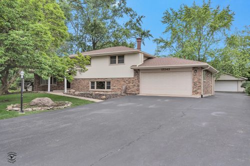 17242 Odell Ave, Tinley Park, IL, 60477-2628 | Card Image