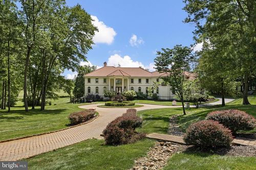 1800 Art School Rd, CHESTER SPRINGS, PA, 19425-1300 | Card Image