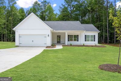 LOT-5 - 104 Charlie Fuller Rd, House other with 4 bedrooms, 2 bathrooms and 2 parking in Grantville GA | Image 2