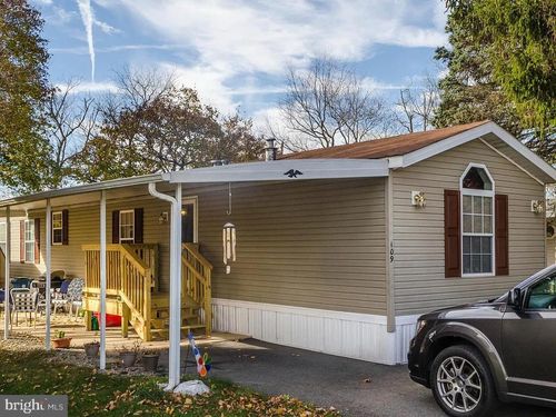 109 Rain Dove Dr, RED LION, PA, 17356-9589 | Card Image