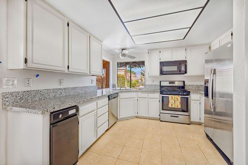 44695 Monaco Cir, Palm Desert, CA, 92260-8553 | Card Image
