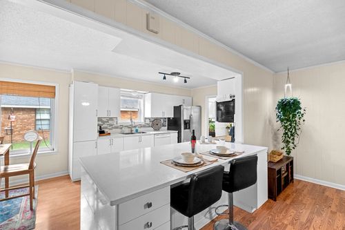 6264 Skylight Dr, Bartlett, TN, 38135-2430 | Card Image