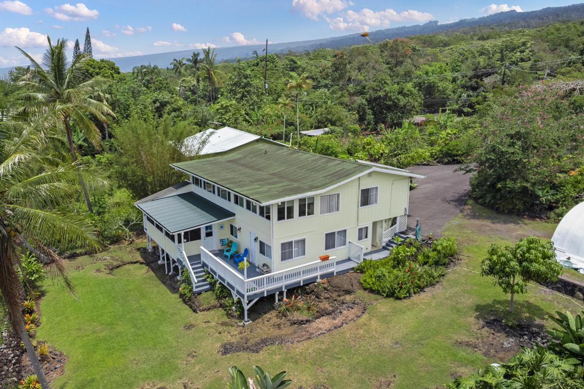 Residential in Captain Cook 2