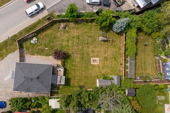 31 Beaver St, House other with 3 bedrooms, 2 bathrooms and 8 parking in Glen Williams ON | Image 33