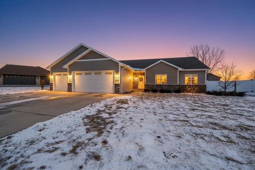 2125 Fox Point Circle, DE PERE, WI, 54115 | Card Image