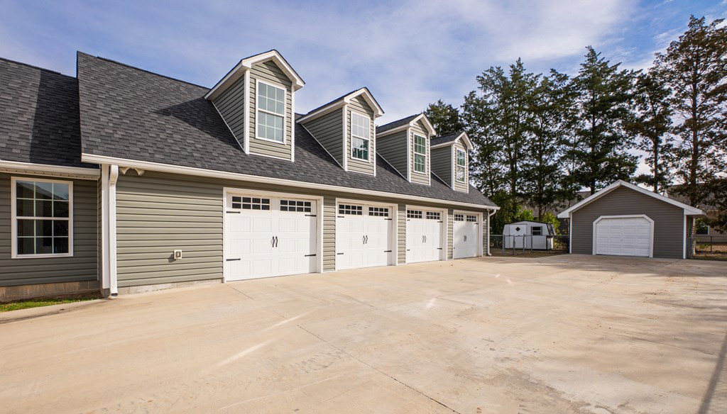 Residential in Sumter 5