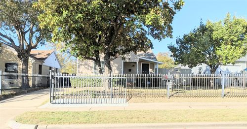 3223 Aster St, Dallas, TX, 75211-5635 | Card Image