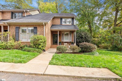 apt-10-300 E Broad St, Greenville, SC, 29601-2947 | Card Image