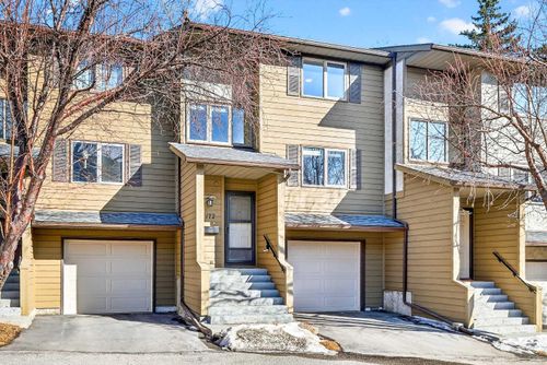 172 Glamis Terrace Sw, Calgary, AB, T3E6V3 | Card Image