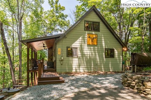251 Deer Run Rd, Deep Gap, NC, 28618-9334 | Card Image