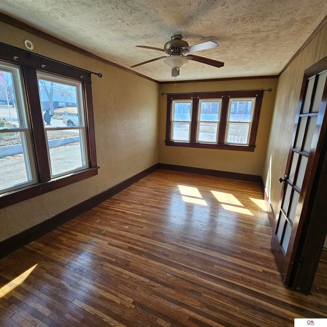 909 9 Th St, House other with 3 bedrooms, 2 bathrooms and 1 parking in Fairbury NE | Image 13