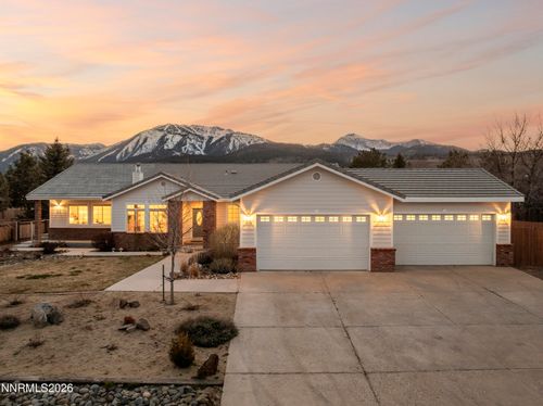 325 Old Washoe Cir, Washoe Valley, NV, 89704-9511 | Card Image