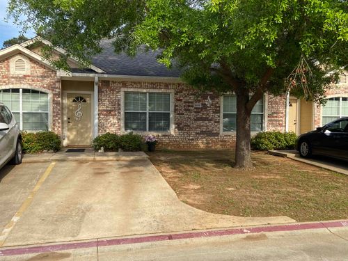 1606 Stanley Dr, Longview, TX, 75605-4269 | Card Image