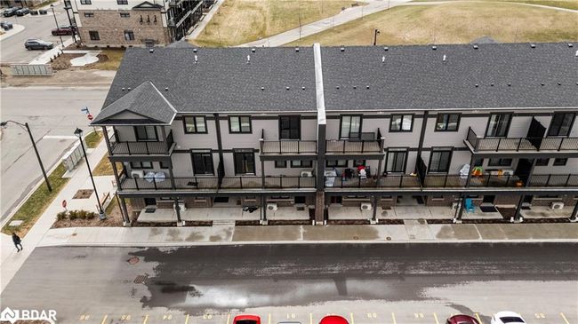 182 Oat Lane, House attached with 2 bedrooms, 2 bathrooms and 1 parking in Kitchener ON | Image 20