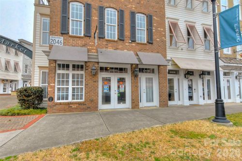 2064 Ayrsley Town Blvd, Charlotte, NC, 28273-4220 | Card Image