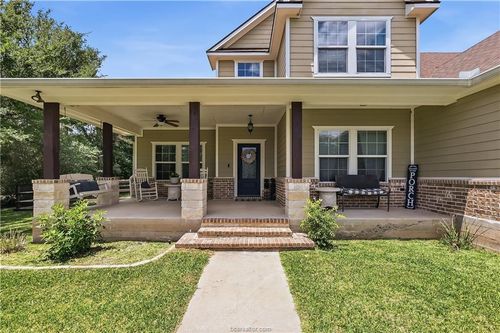 9669 Woodview Drive, College Station, TX, 77845 | Card Image