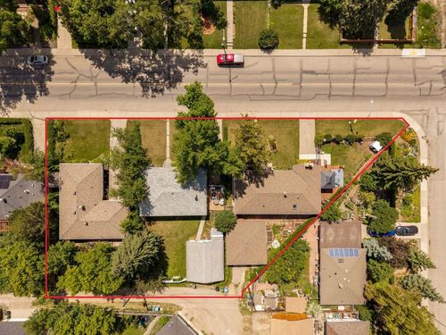 4528 26 Ave Sw, Calgary, AB, T3E0P9 | Card Image