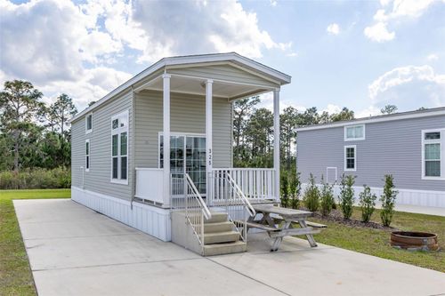 325 Tiki Turn (Hwy 630) E, Lake Wales, FL, 33898 | Card Image