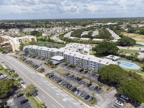 apt-311-9233 Sw 8th St, Boca Raton, FL, 33428-6868 | Card Image