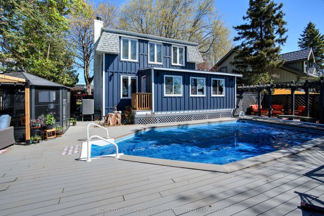 9 Grays Lane, House other with 5 bedrooms, 2 bathrooms and 2 parking in Gananoque ON | Image 6