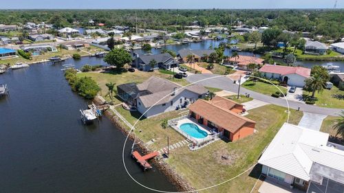 723 Portia St N, NOKOMIS, FL, 34275-2348 | Card Image