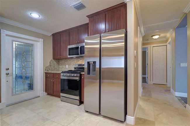 5449 Manatee Point Dr, House other with 3 bedrooms, 3 bathrooms and null parking in NEW PORT RICHEY FL | Image 4