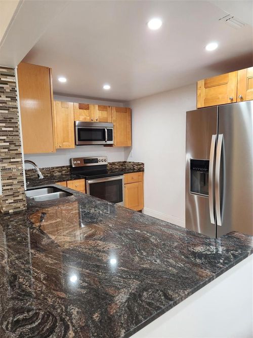 apt-19-1d-4384 Nw 9th Ave, Deerfield Beach, FL, 33064-1721 | Card Image