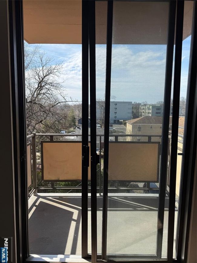 APT-5C - 25 unit 5C Zabriskie St, Condo with 1 bedrooms, 1 bathrooms and null parking in Hackensack NJ | Image 14