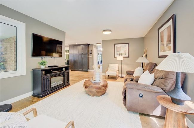 7664 Maltby Rd E, House other with 4 bedrooms, 3 bathrooms and 12 parking in Puslinch ON | Image 9