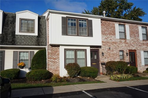 663 French Rd, Rochester, NY, 14618-5242 | Card Image