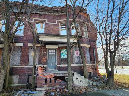 2515 Ash St, Detroit, MI, 48208-2553 | Card Image