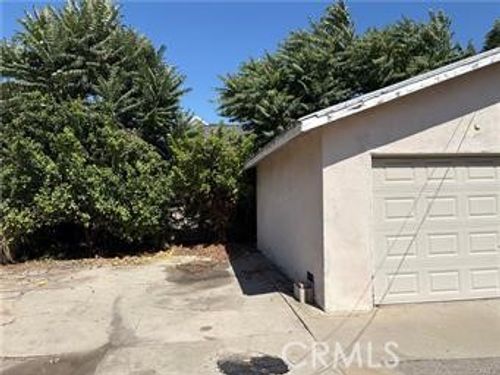 806 S Chapel, Alhambra, CA, 90801 | Card Image