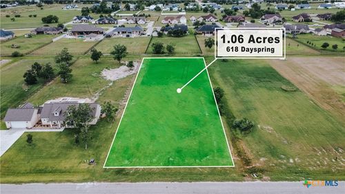 618 Dayspring, Victoria, TX, 77904-2297 | Card Image