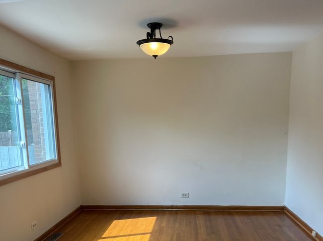 226 George St, Townhouse with 3 bedrooms, 2 bathrooms and 2 parking in Barrington IL | Image 7