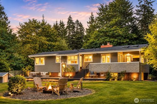2809 238th Ave Se, Sammamish, WA, 98075-6041 | Card Image