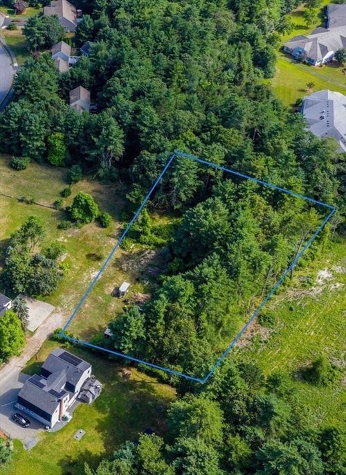 5 Old Beaver Dam Rd, Wareham, MA, 02571-1810 | Card Image
