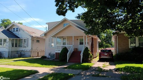 124 N Willard St, Ottumwa, IA, 52501-4643 | Card Image
