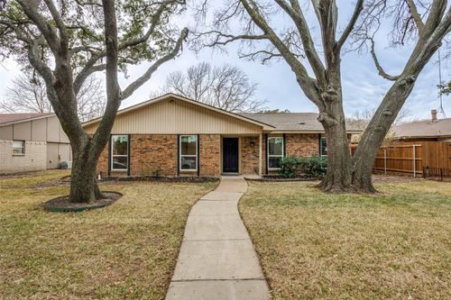 3925 Branch Hollow Dr, Plano, TX, 75023-6703 | Card Image