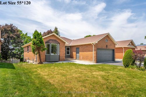 8 Hialeah Cres, Whitby, ON, L1N6R1 | Card Image