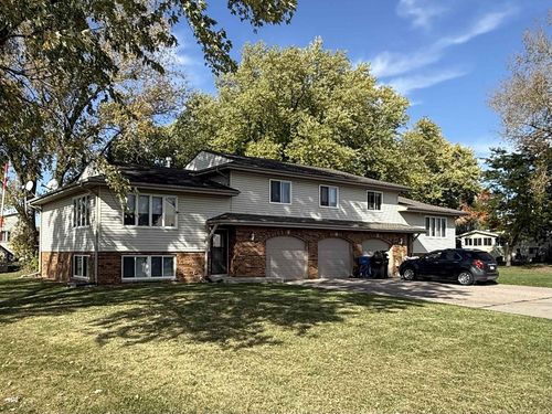 4700-4698-4700 Willow St, Morrisonville, WI, 53571-9504 | Card Image