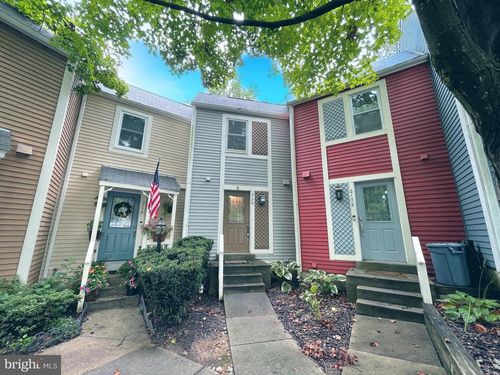 2174 Whisperwood Glen Ln, RESTON, VA, 20191-4145 | Card Image