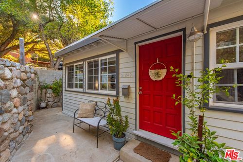 21849 Canon Dr, Topanga, CA, 90290-4332 | Card Image